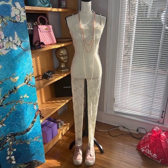 American apparel size medium/large lace spaghetti, strap, bodysuit. - Picture 3 of 10